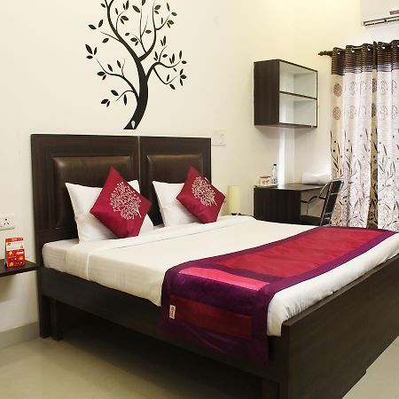 Oyo 2384 Hotel Epic Inn Gurgaon Extérieur photo