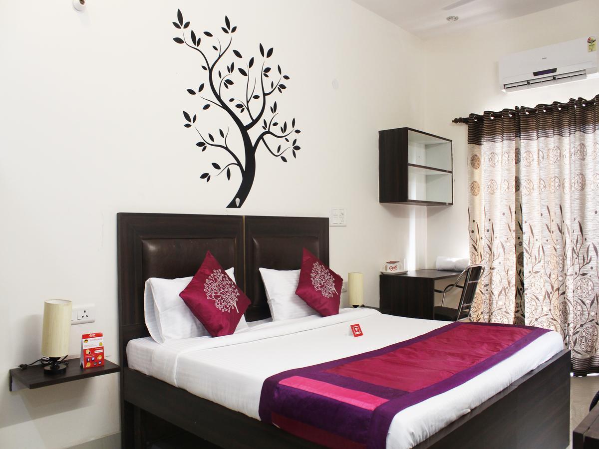 Oyo 2384 Hotel Epic Inn Gurgaon Extérieur photo