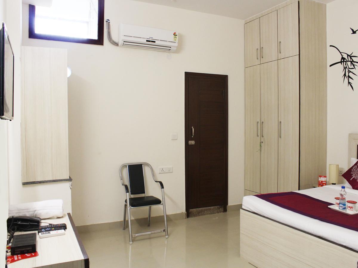 Oyo 2384 Hotel Epic Inn Gurgaon Extérieur photo